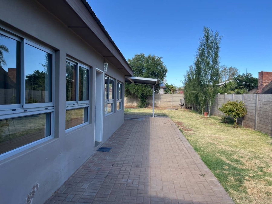 3 Bedroom Property for Sale in Blydeville Northern Cape